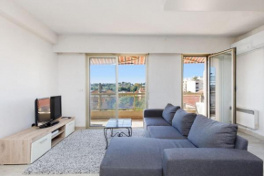 LE PARIS -Rare, 6 couchages, clim, wifi, 2 sdb, 2wc, parking